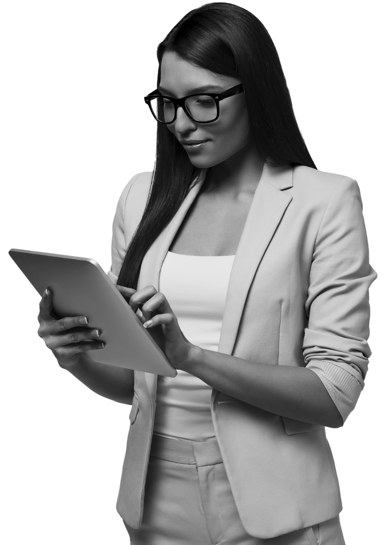 634db28f1c7895334c1ab7c1_woman-smartphone 3